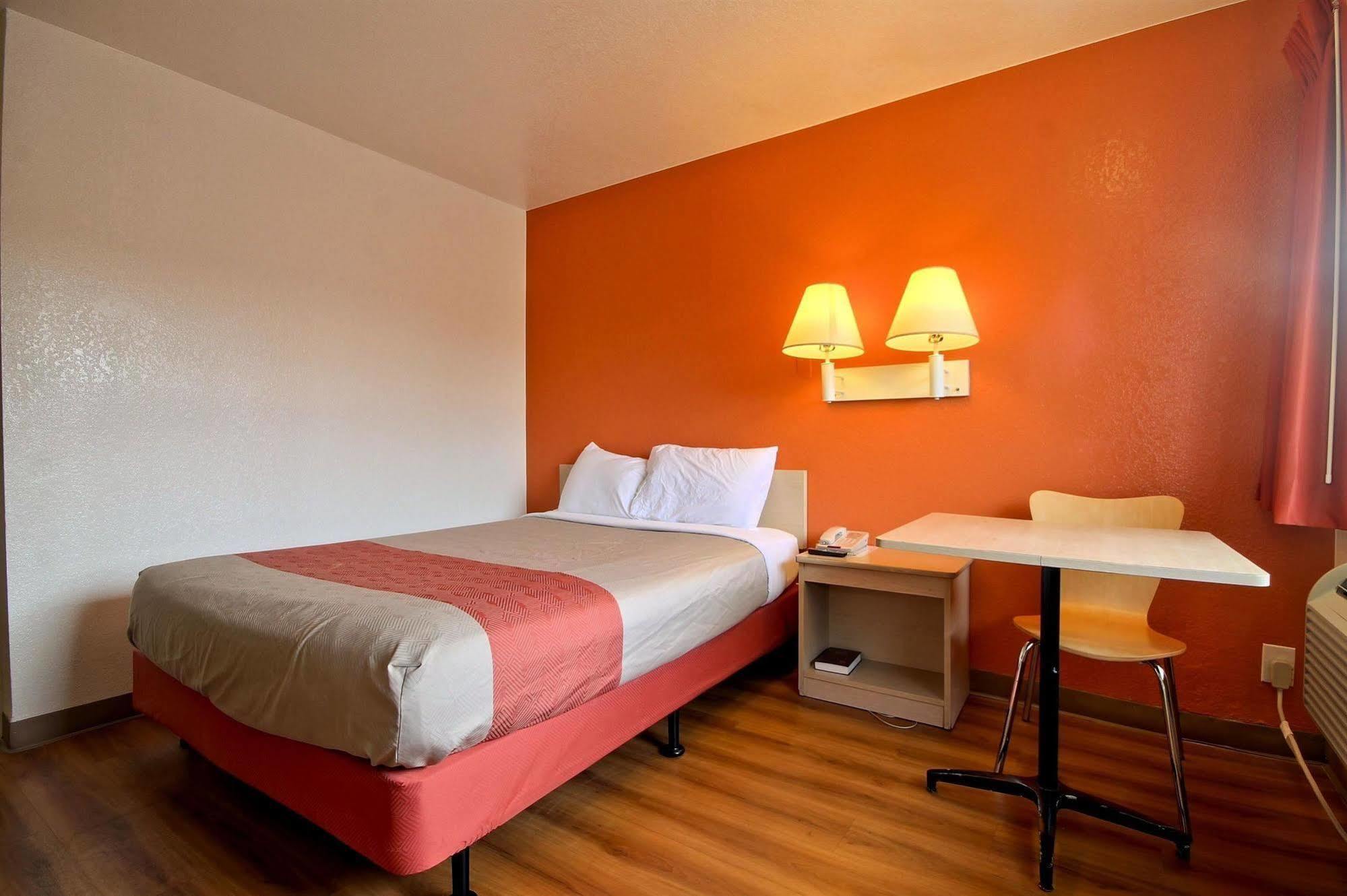 Travelodge By Wyndham Pompano Beach Kültér fotó